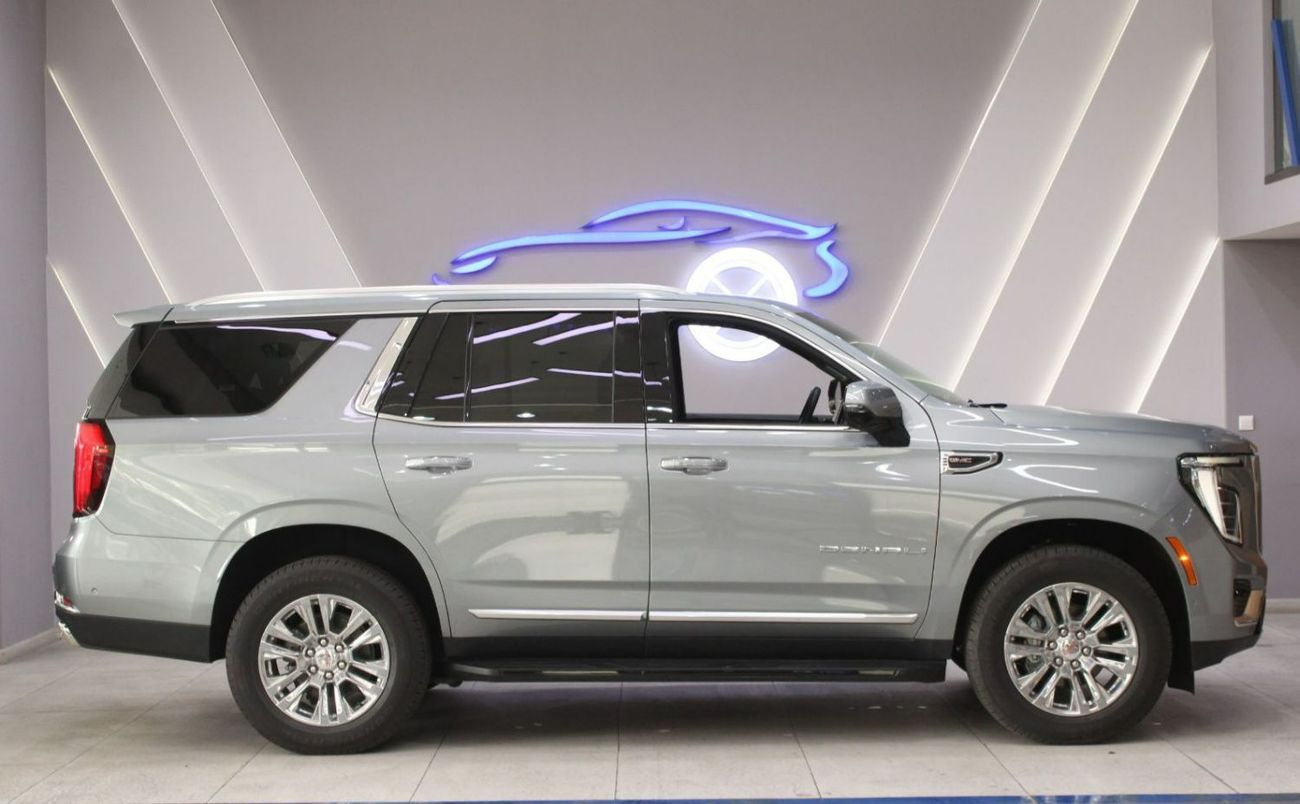 GMC Yukon | DENALI - Low mileage