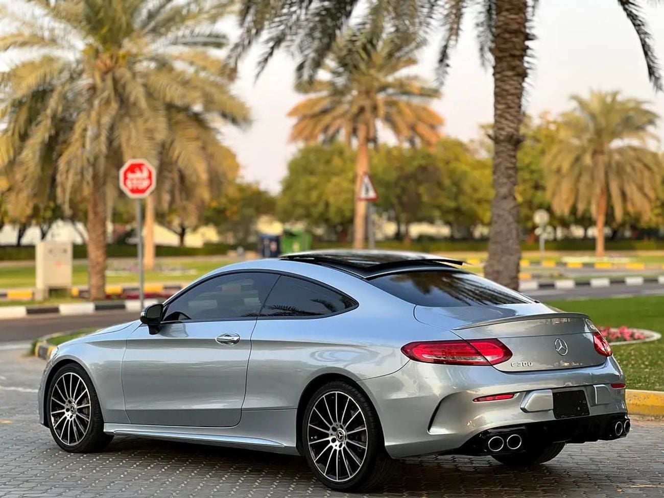Mercedes Benz C300 C300 COUPE