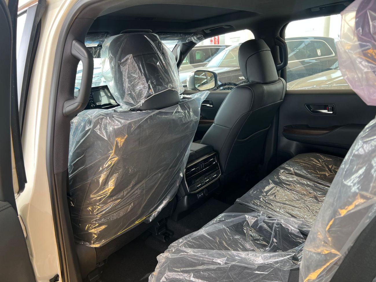 تويوتا لاند كروزر TOYOTA LAND CRUISER VX - EUR - MODEL 2023 - ENG 4.0L