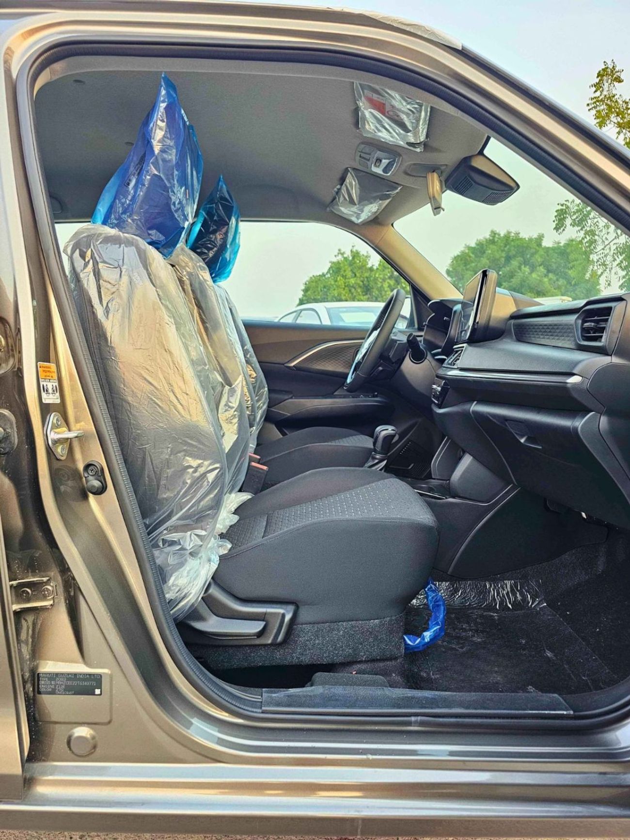 Suzuki Swift GLX SUZUKI SWIFT GLX HYBRID || RADAR | PETROL AT 1.2L V4 (CODE # SWGLXFOH) GRAY 2026