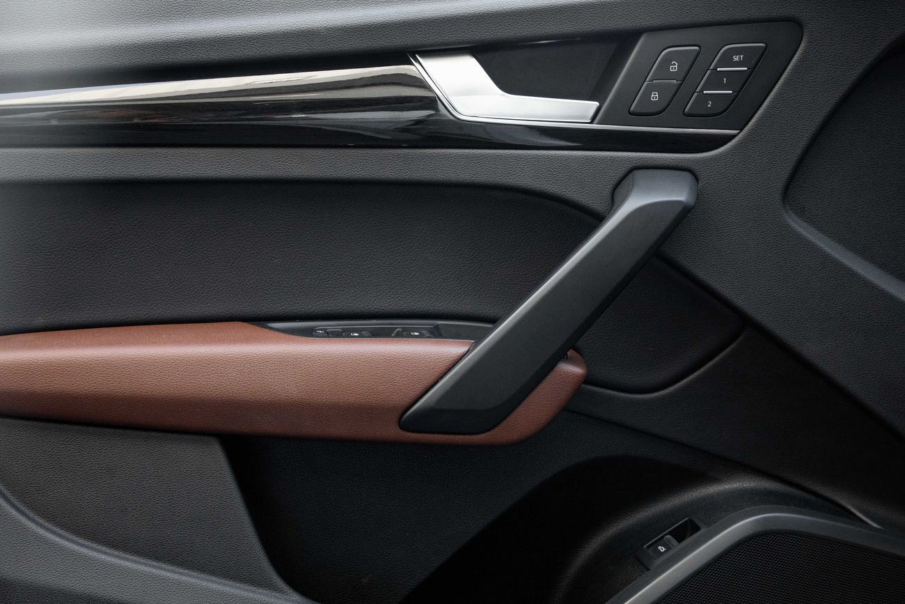 Audi Q5 Q5 S-Line 45 TFSI Quattro | 2,155 P.M | 0% Downpayment | Immaculate Condition! | Ramadan Offer!