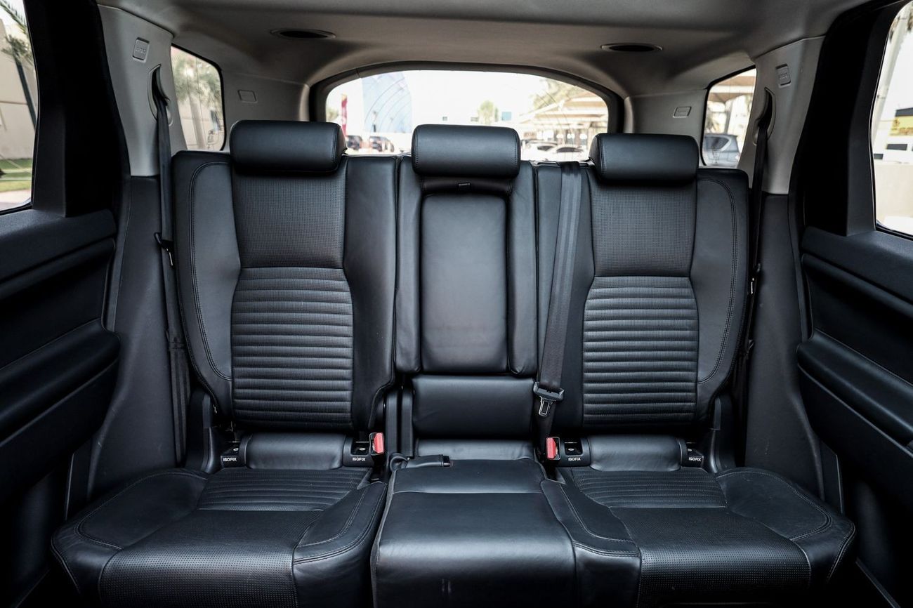 لاند روفر دسكفري سبورت Si4 HSE لاكجري