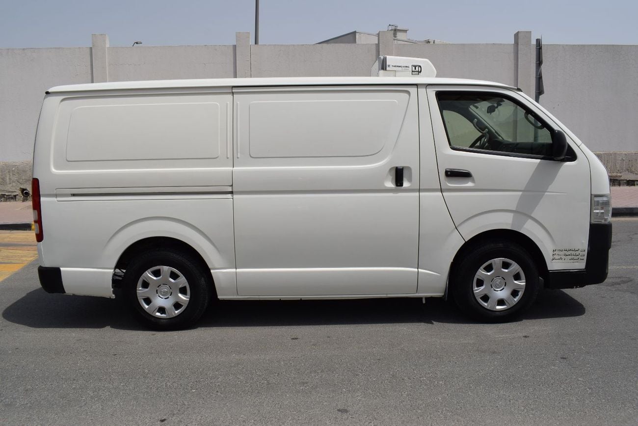 Toyota Hiace Toyota Hiace Std Roof Chiller, Model:2017