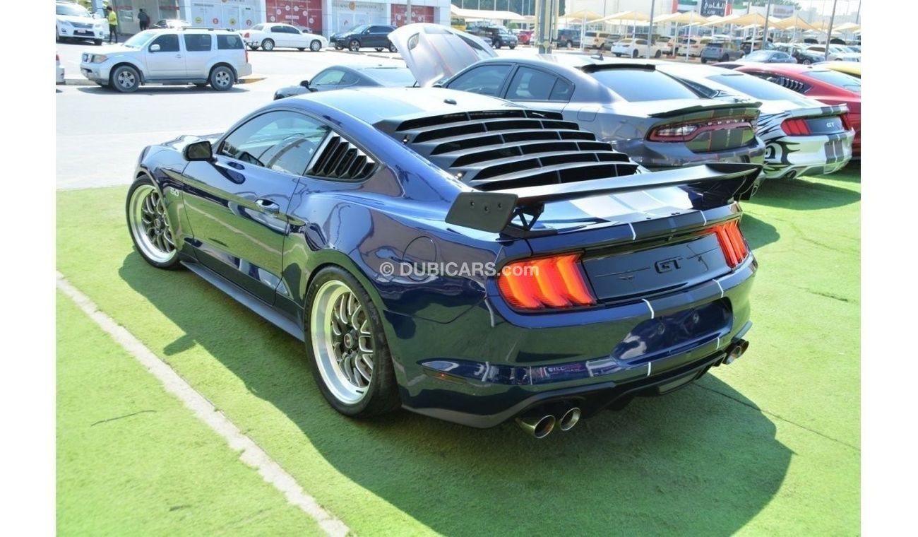 فورد موستانج MUSTANG //GT//5,0//DISTINCTIVE SHAPE