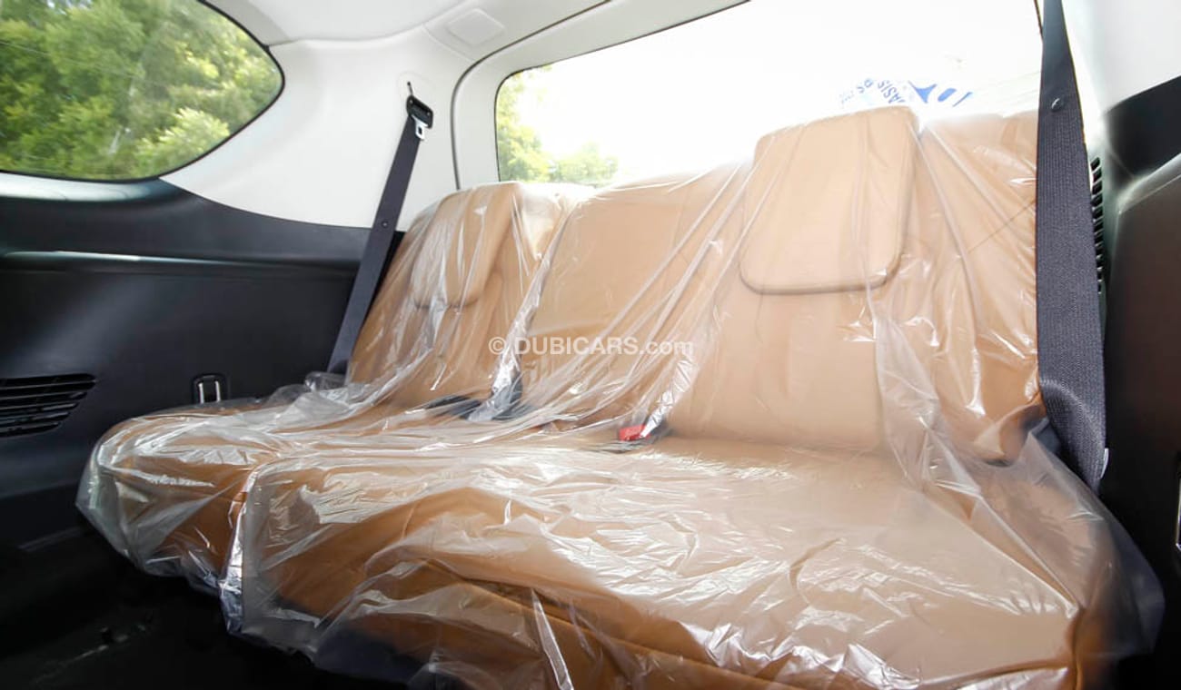 Nissan Patrol 2017 V6  Platinum  SE 4.0L 7 SPEED