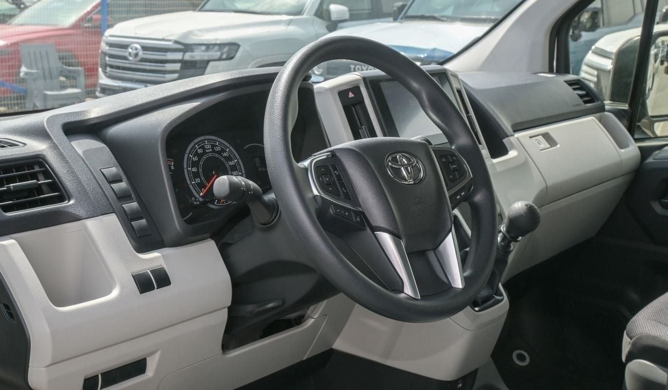 تويوتا هاياس DUBAI REGISTRATION - HIACE HIGHROOF 3.5 M/T GL - FUTAIM