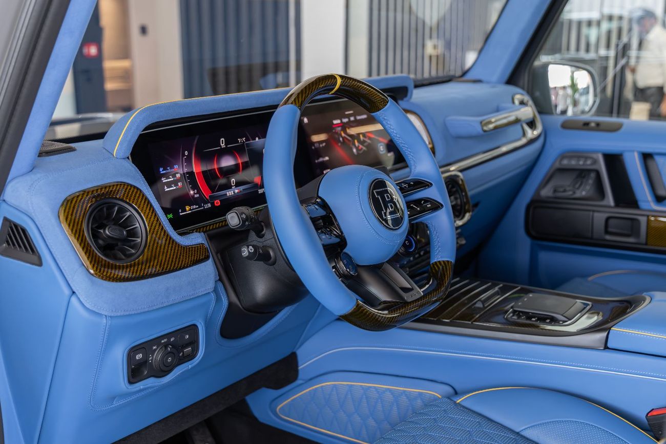 Mercedes-Benz G 63 AMG 4MATIC SUV BRABUS Kit 800 | Carbon Fiber Interior  Seats | Star Light Roof | Prefect Condition 2025