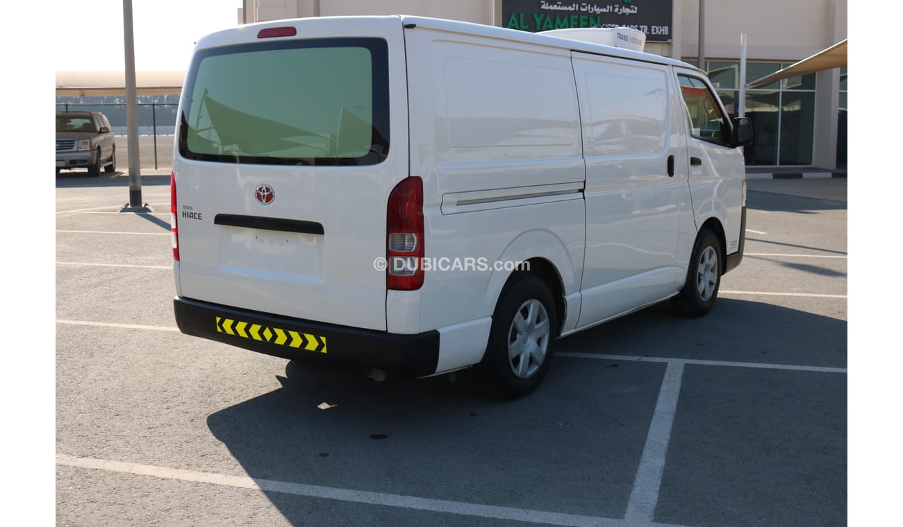 Toyota Hiace CHILLER  VAN