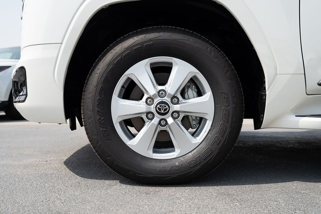 تويوتا لاند كروزر GXR HEV MAX 3.5L V6 Hybrid 2026