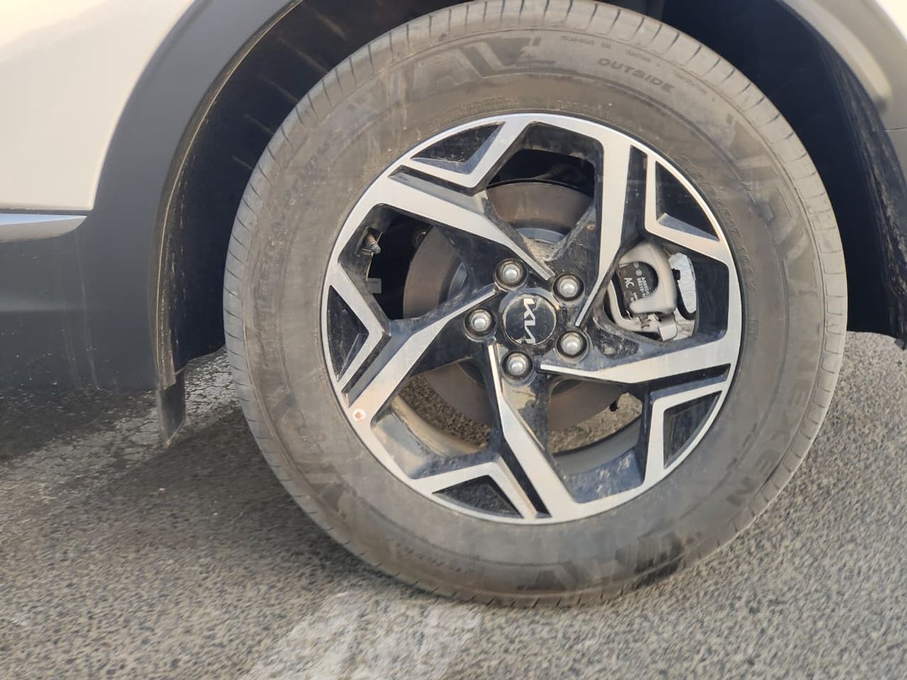 كيا سبورتيج KIA - SPORTAGE 2.0 RVC(4WD)