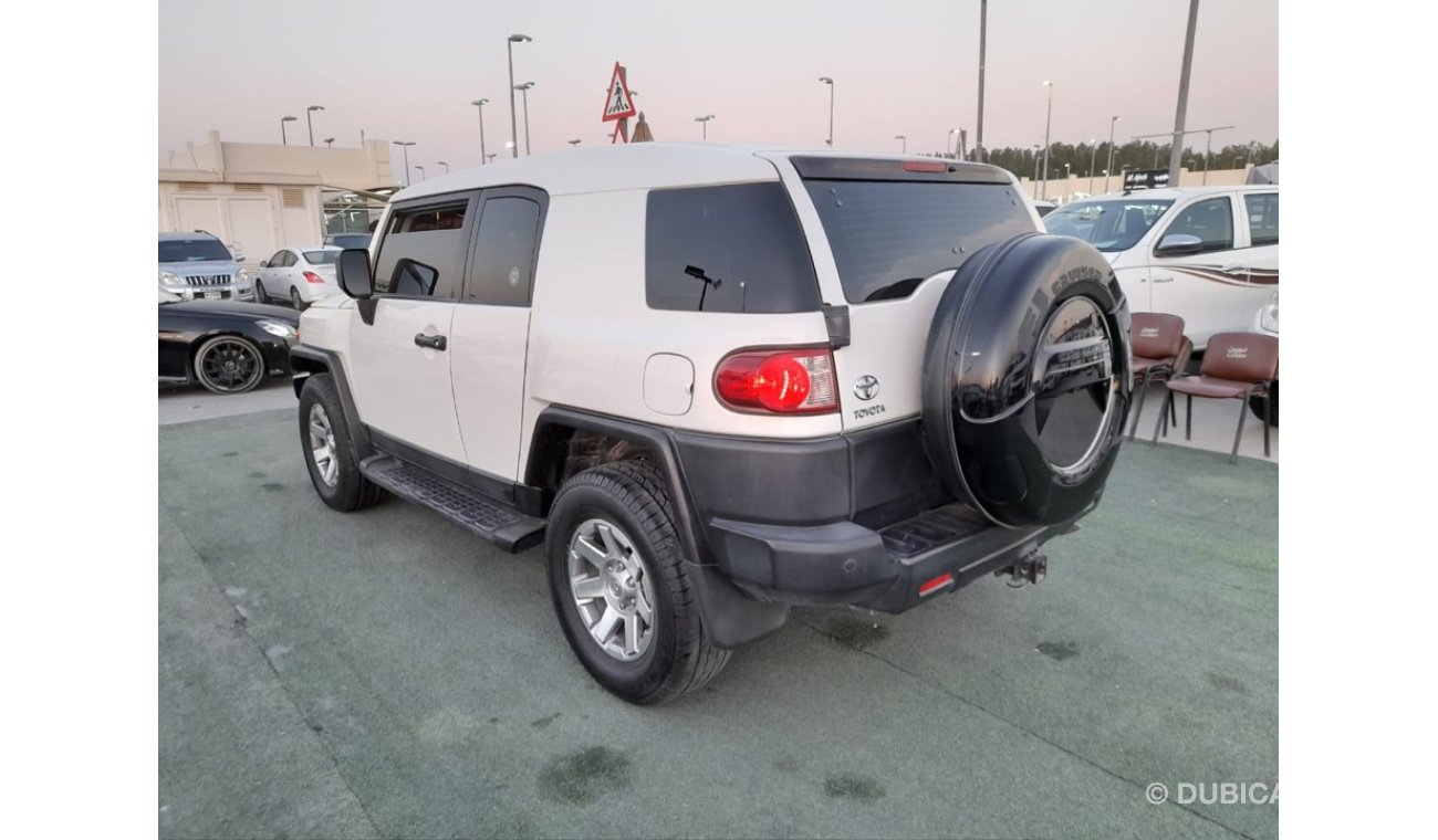 Toyota FJ Cruiser Toyota FG cruiser very good condition 2013