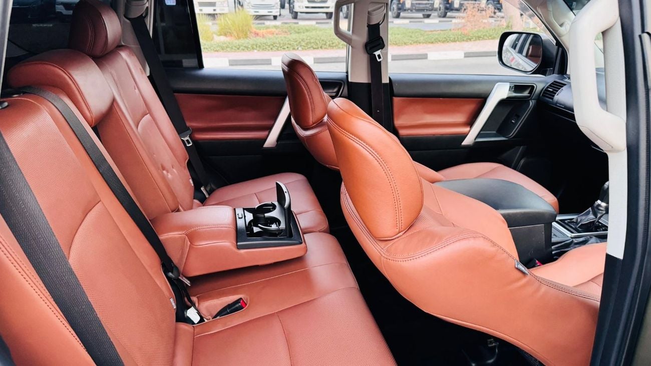 Toyota Prado LIMGENE BODY KIT INSTALLED | 2019 | RHD | 2.8L DIESEL | REAR VIEW CAMERA | BACK TIRE | SUNROOF