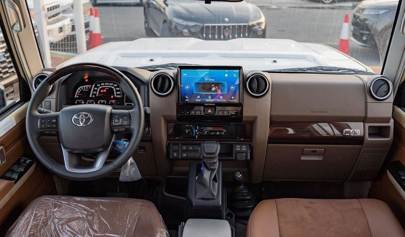 تويوتا لاند كروزر بيك آب 2025 Toyota Land Cruiser LC79 4.0 Double Cab AT Petrol Full Option
