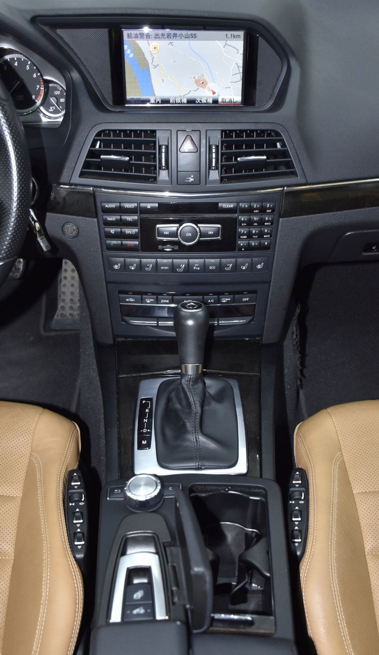 Mercedes-Benz E 350 EXCELLENT DEAL for our Mercedes Benz E350 Convertible ( 2013 Model ) in White Color Japanese Specs