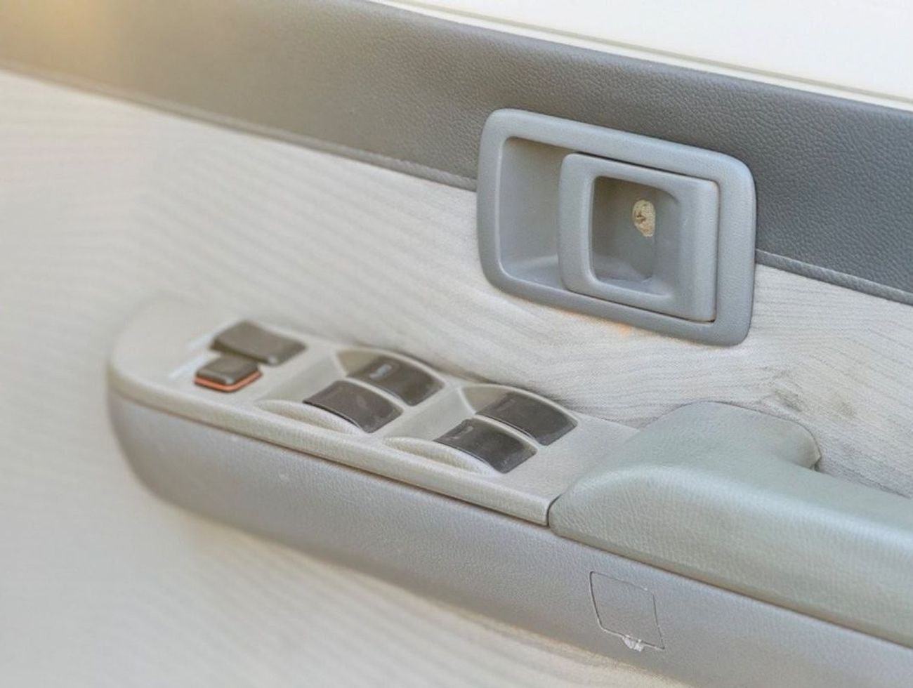 تويوتا لاند كروزر 70 Toyota Land Cruiser hardtop