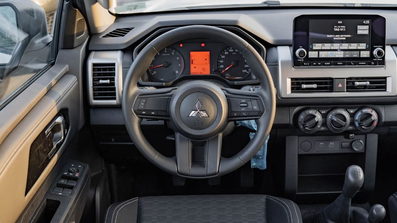 ميتسوبيشي L200 2026 Mitsubishi L200 GL 2.4L MT Petrol With Screen