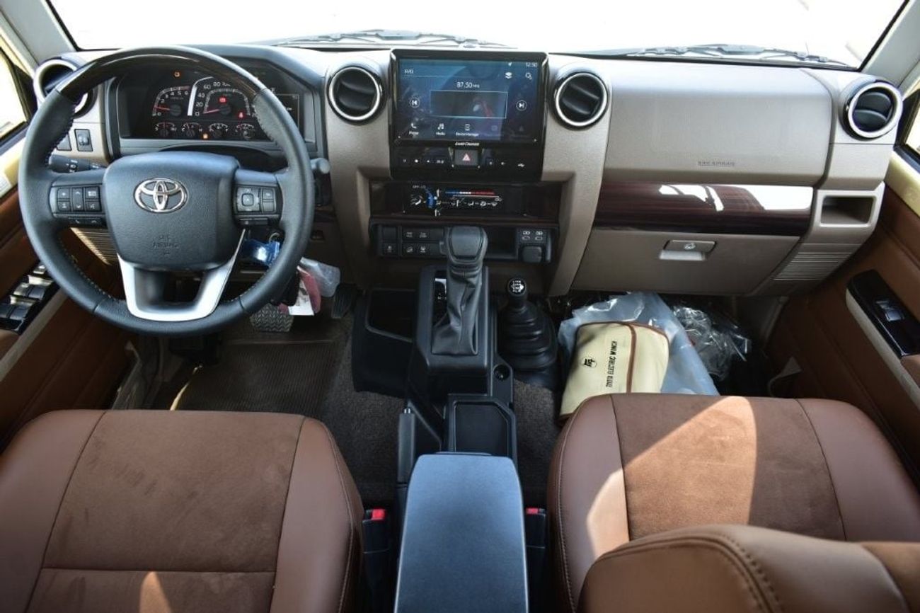 تويوتا لاند كروزر 70 S-DLX 2.8L (5 Door)