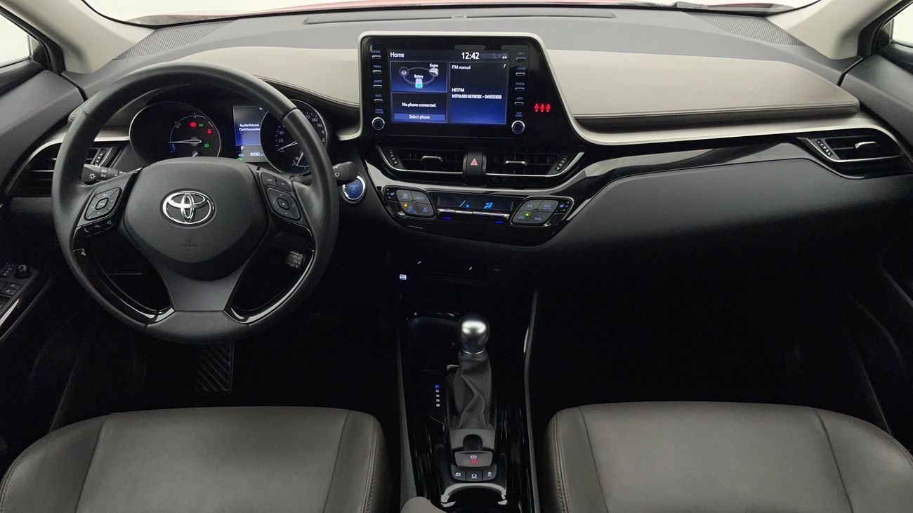 تويوتا CHR VX 1.8 | بدون دفعة مقدمة | اختبار القيادة في المنزل