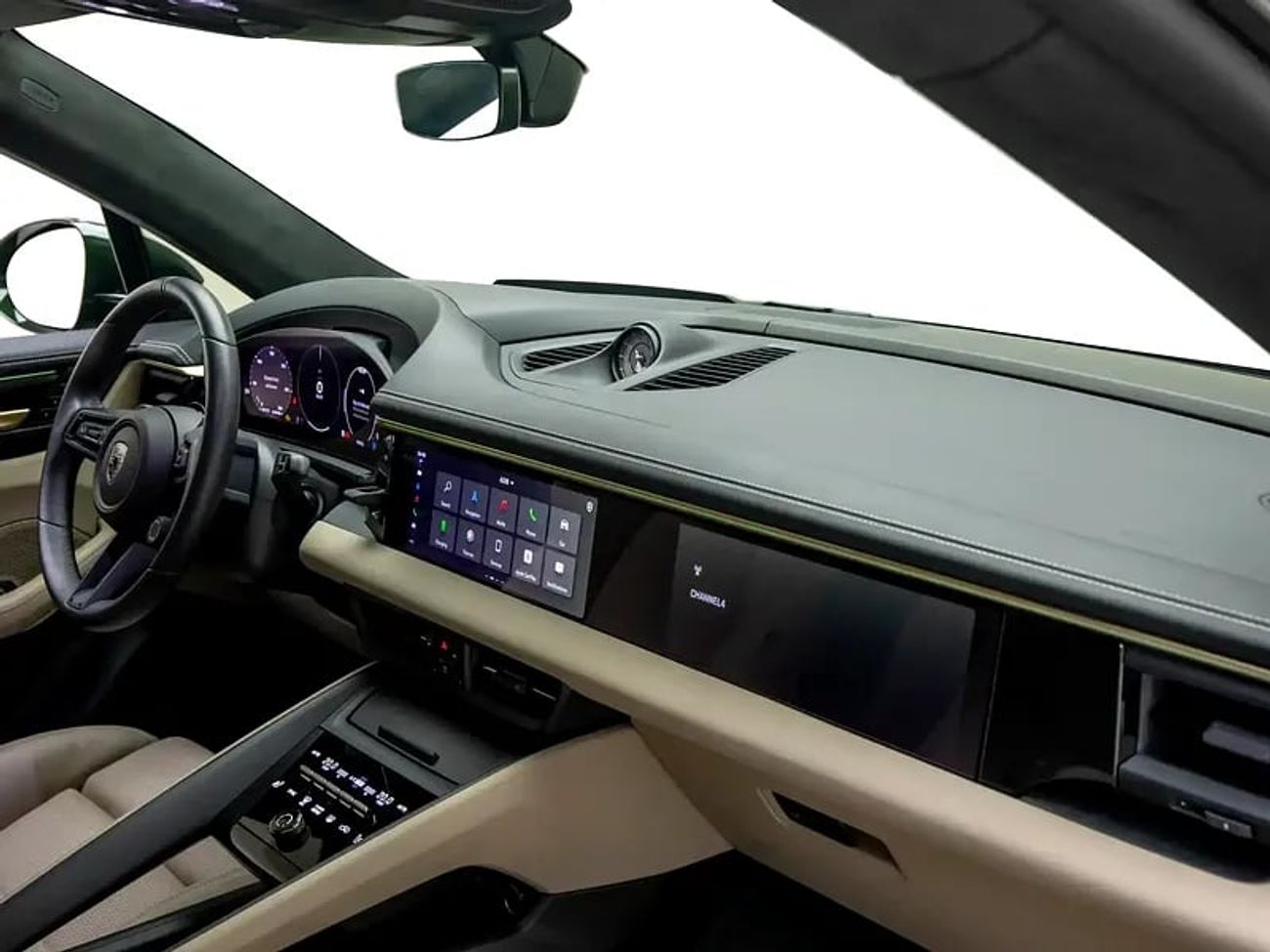 Porsche Macan Turbo Electric