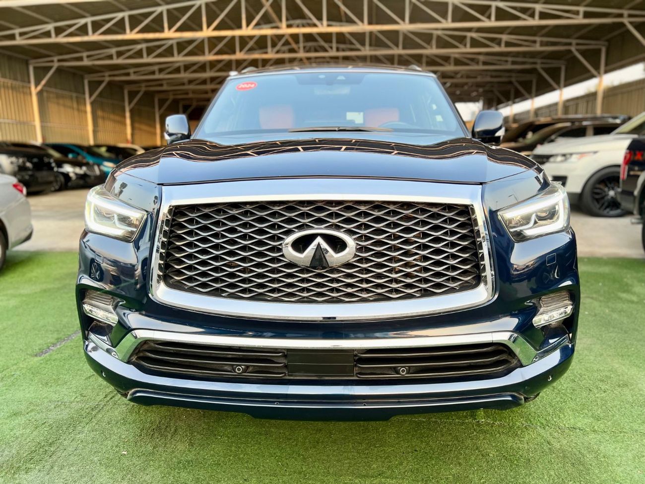 Infiniti QX80 Luxury 5.6L warranty one year bank financie available