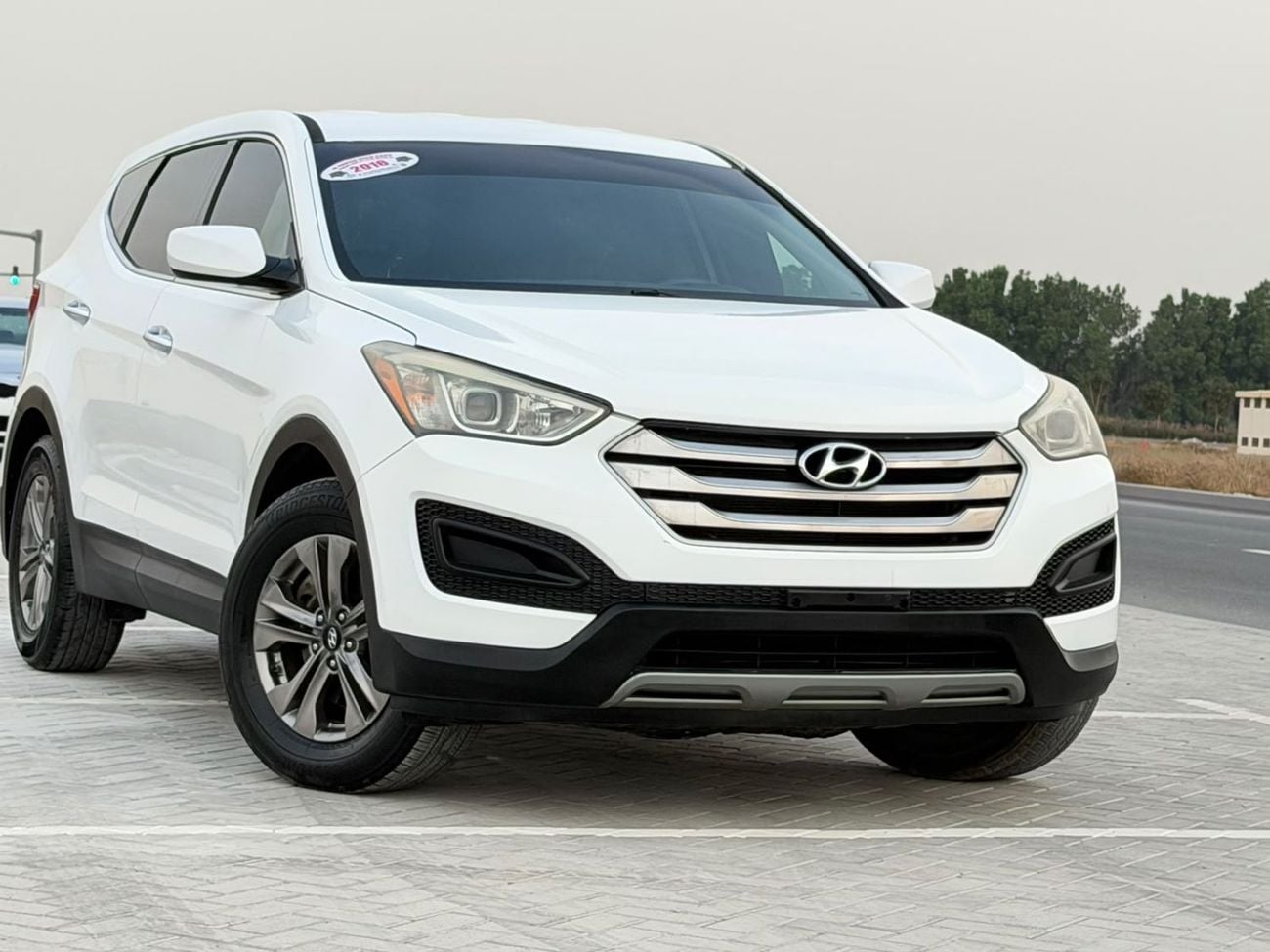 Hyundai Santa Fe SPORT Steering wheel controls, central locking