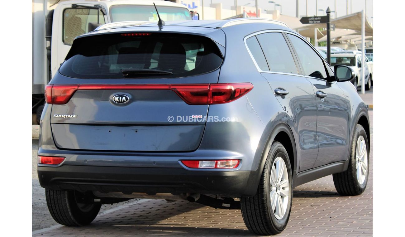 كيا سبورتيج كيا سبورتاج 2018 خليجي 1600 سي سي  بحالة ممتازة بدون حوادث نظيفه جدا من الداخل والخارج