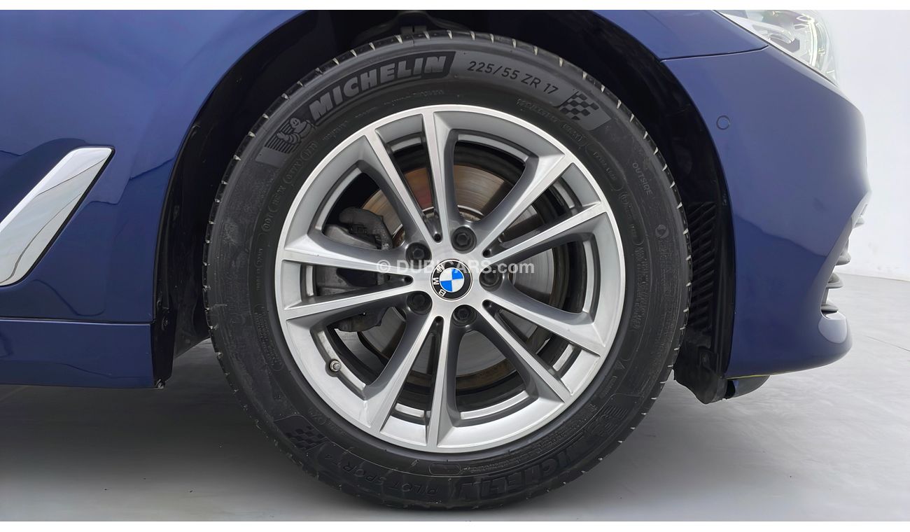 BMW 520i EXECUTIVE 2 | Zero Down Payment | Free Home Test Drive