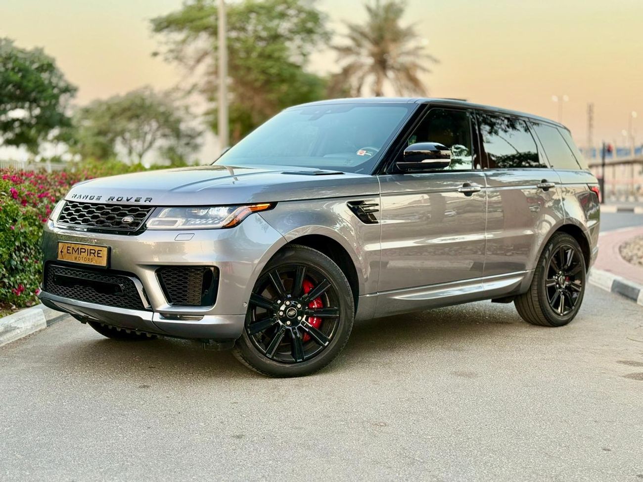 Land Rover Range Rover Sport HSE DYNAMIC 5.0L (525 HP)