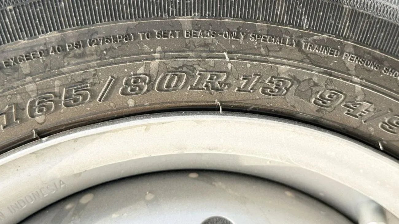 Suzuki Carry STD Carry CAR01 1.5L 2WD 5MT G26