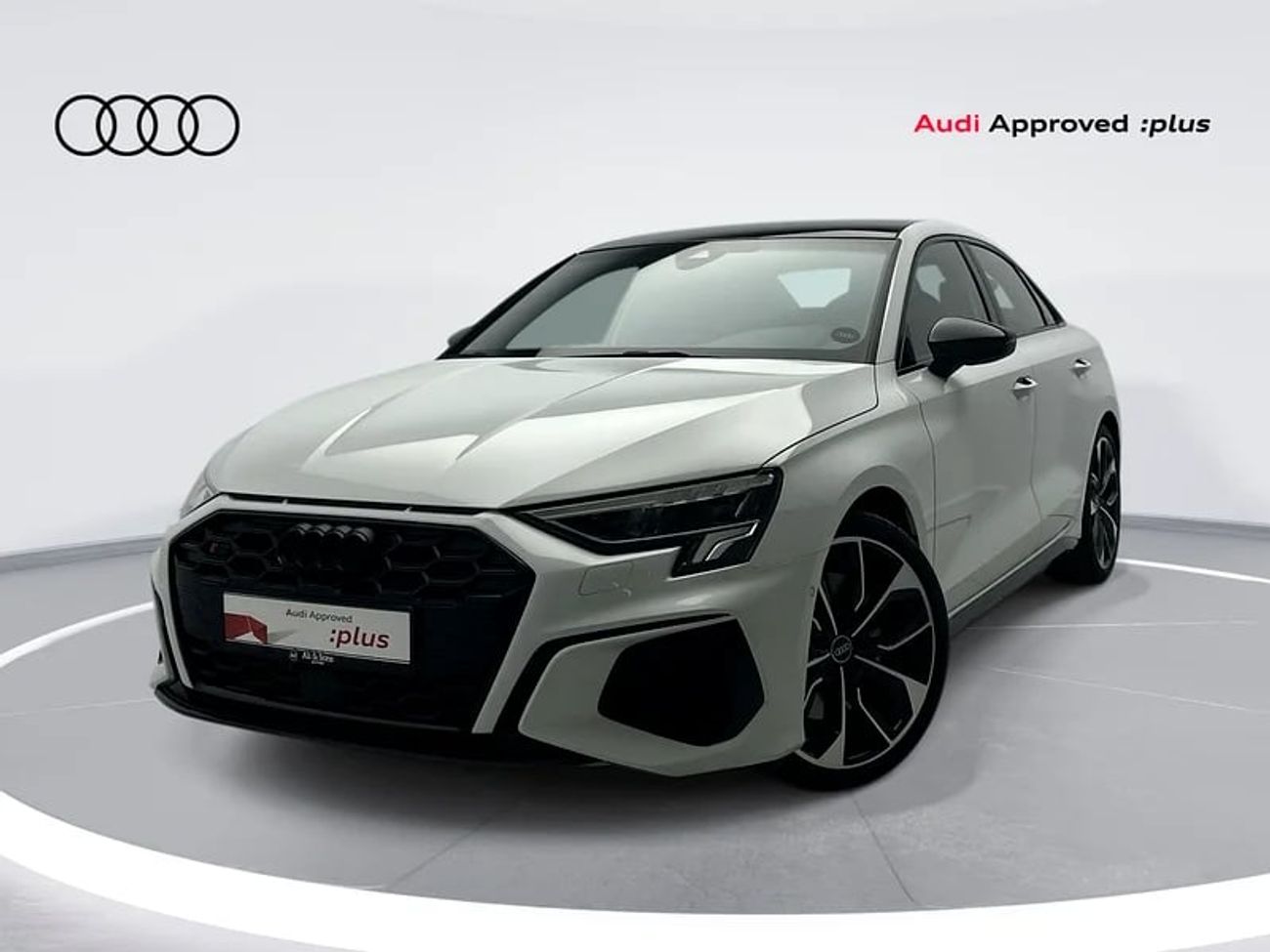 Audi S3 Sedan 2.0 quat 290hp High (Ref# 105731)