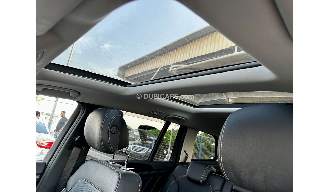 Mercedes-Benz GL 550