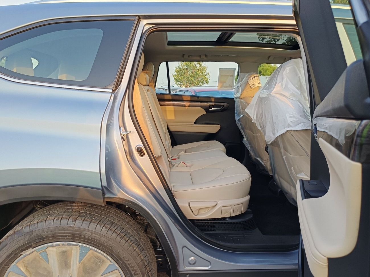 Toyota Highlander 2.5L V4 HYBRID / FULL OPTION  / HEADUP DISPLAY/ 2024MY