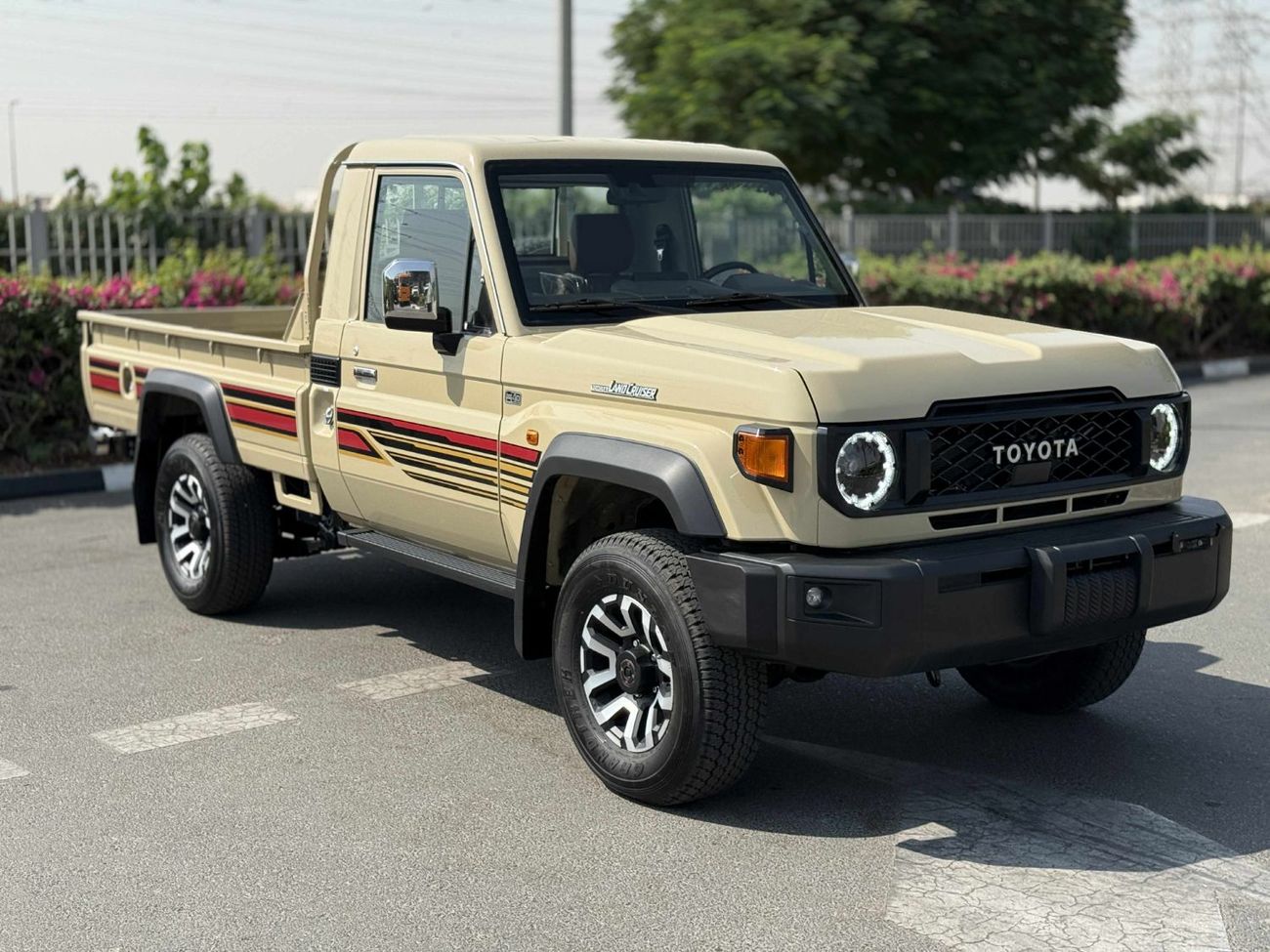 Toyota Land Cruiser Pick Up GCC SPEC BRAND NEW