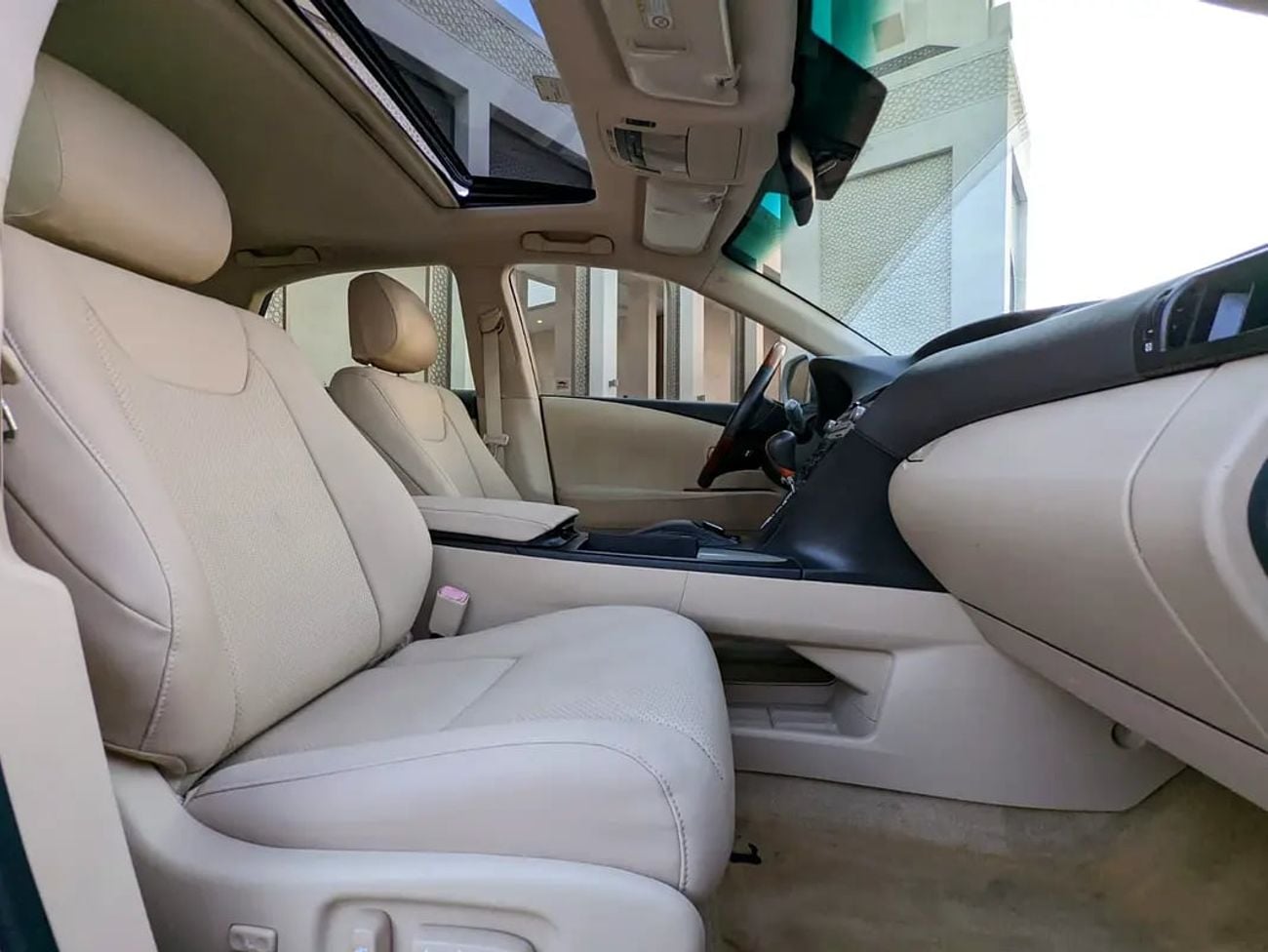 لكزس RX 350 RX 350 Standard | GCC Specs | Well Maintained Clean With Low KM Perfect Family SUV