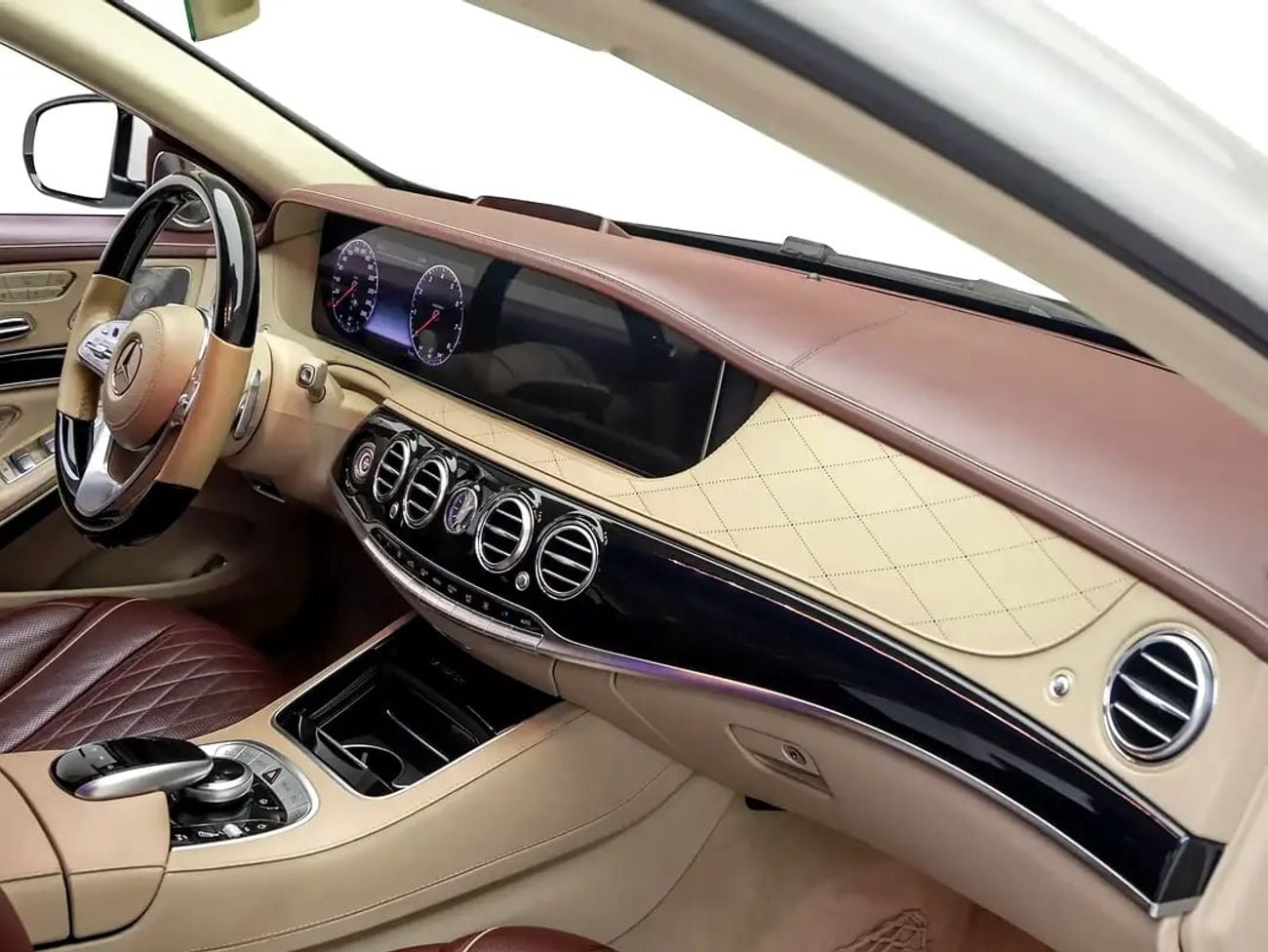 مرسيدس مايباخ S650 مايباخ Mercedes Benz | Maybach | S650 | GCC Specs | V12 Luxury Sedan
