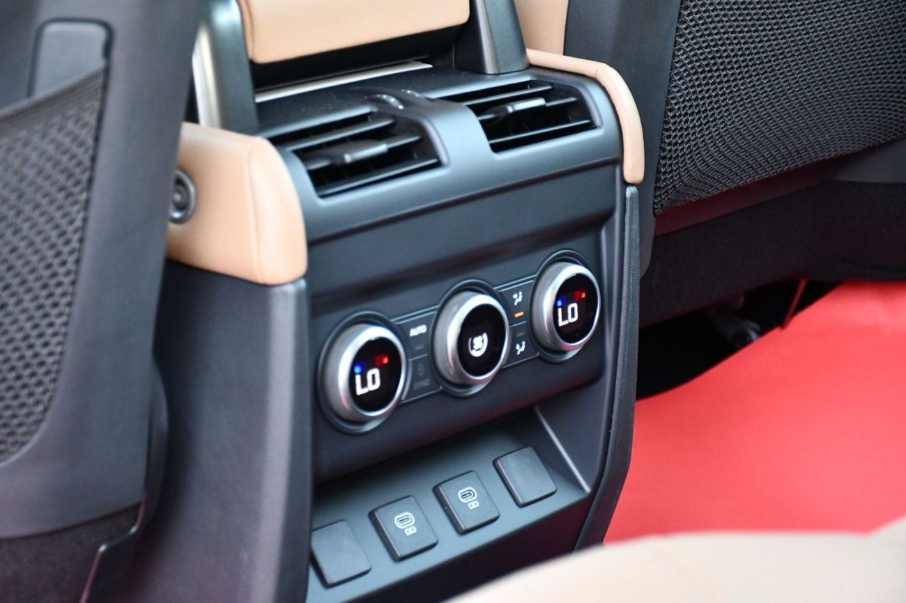 Land Rover Defender P400 110 HSE 3.0L (5 Seater) Land Rover Defender X dynamic HSE P400 V6 110