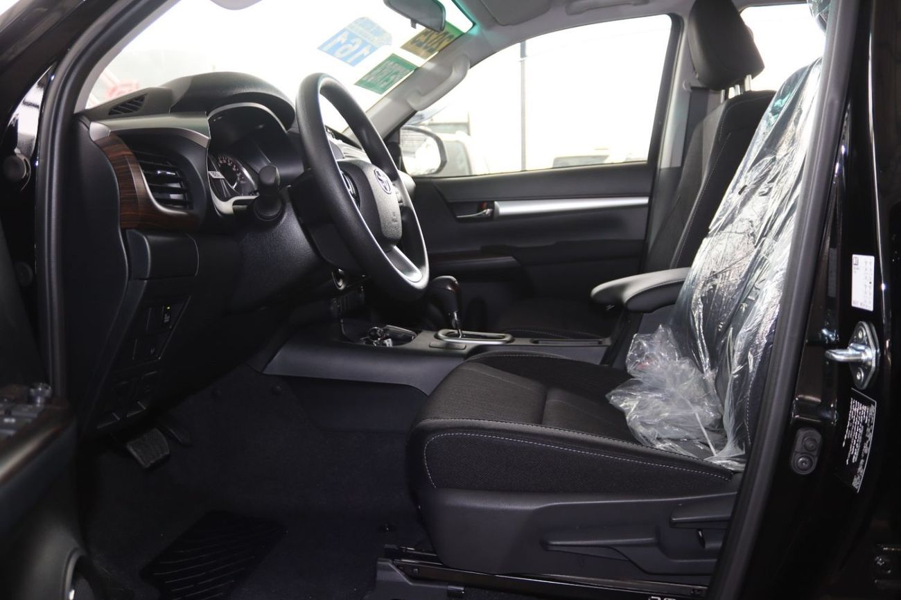 Toyota Hilux 2025 HILUX 2.7 4X4 AT - **التصدير فقط خارج الخليج***EXPORT ONLY**