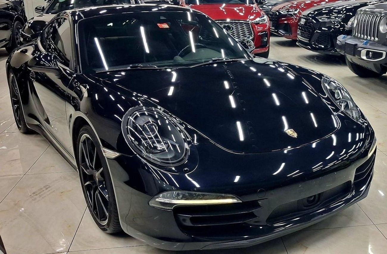 Porsche 911 CARRERA 4S