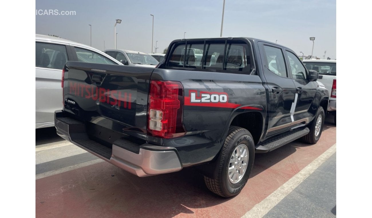 ميتسوبيشي L200 MITSUBISHI L200 2.4L DIESEL DCABIN 4X4 GLX 6MT HIGH LINE