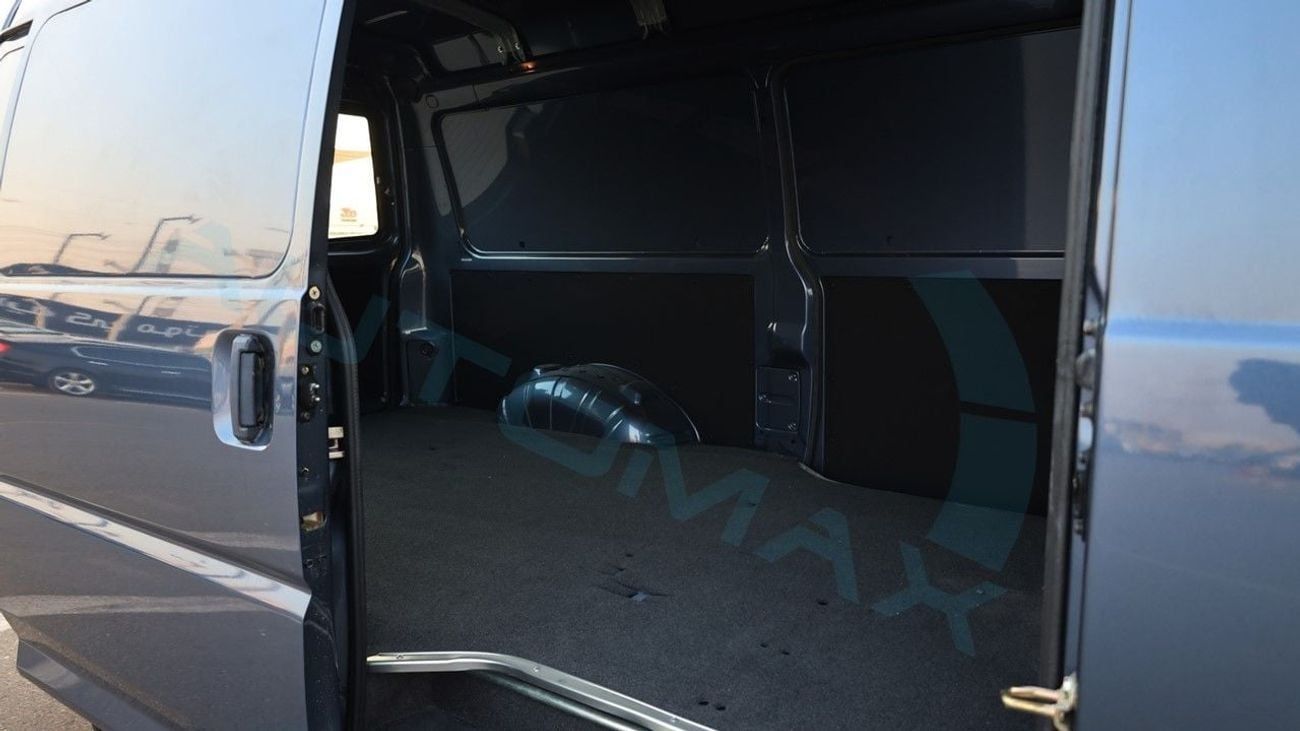 سي إم سي D 260 Panel Van 2.4L RWD 2025 GCC 0Km With 3 Years or 100,000Km Warranty & Free Insurance