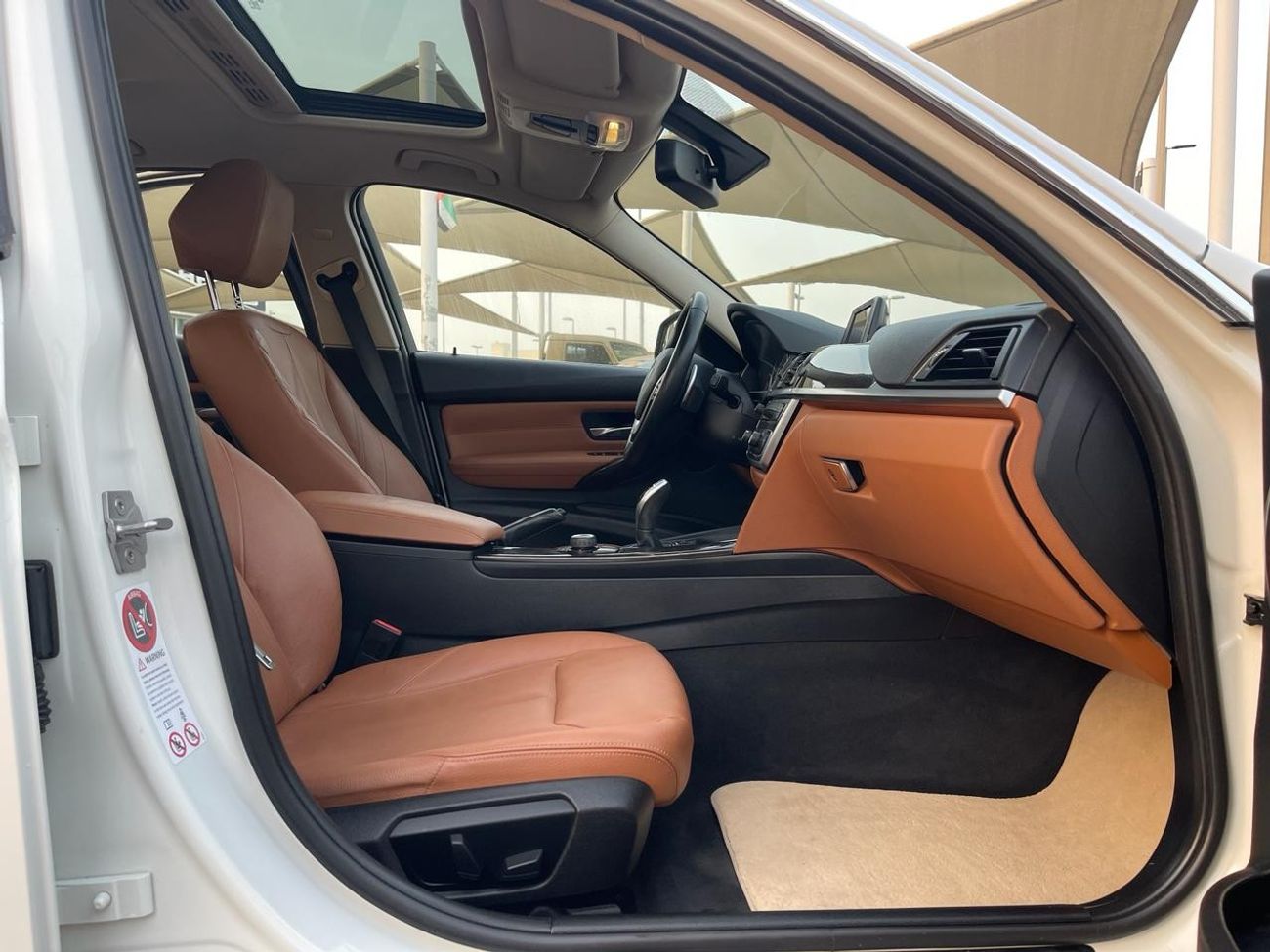 BMW 328i Exclusive BMW 328i _GCC_2015_Excellent Condition _Full option