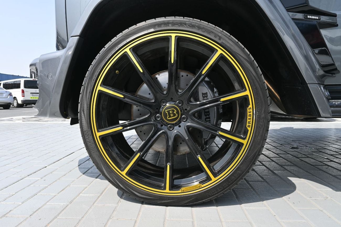 BRABUS G 800 Widestar - Mercedes-AMG G 63 Mercedes Original Brabus G800 4.0-litre V8 Bi-Turbo, Model 2024 Color Silver