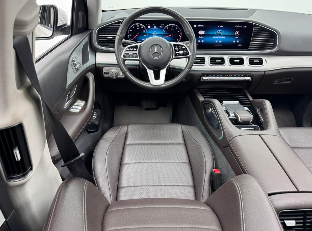 مرسيدس بنز GLE 450 2020 Mercedes-Benz GLE450 4MATIC, Oct / 2026 Mercedes Warranty, Mercedes Service History, GCC