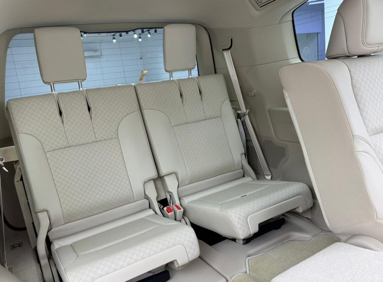 تويوتا لاند كروزر 2024 Toyota Land Cruiser VXR, Jan/2027 Warranty, Toyota Full Service History, GCC