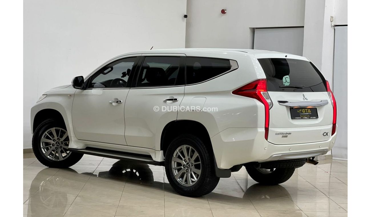 Mitsubishi Montero 2016 Mitsubishi Montero Sport, Mitsubishi Service History, One Year Warranty, GCC