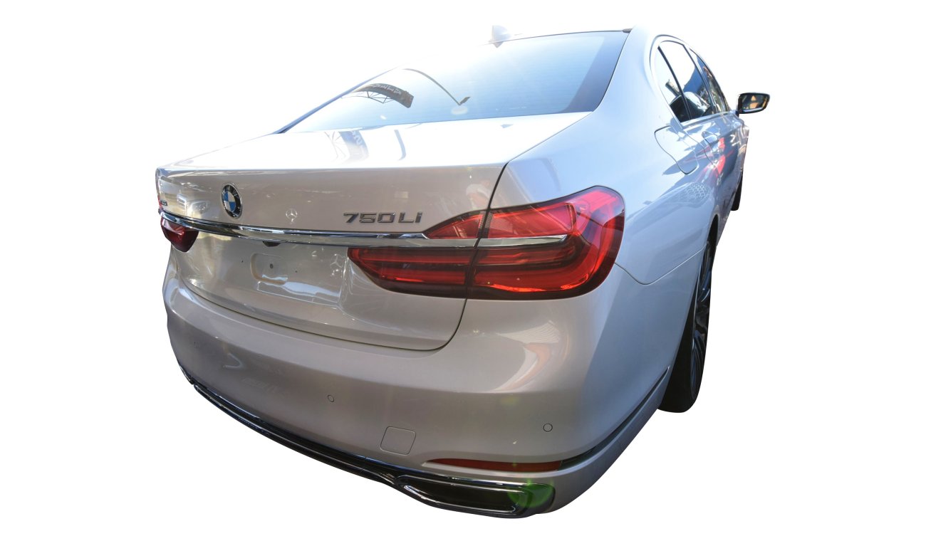 BMW 740Li Li 3.0L 2018 Model with GCC Specs