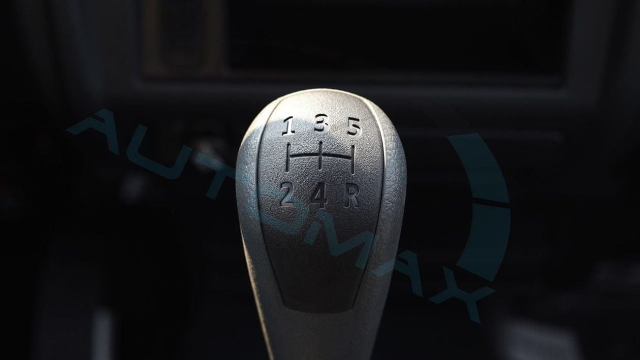 سي إم سي فيريكا Window Van 2.4L RWD 2025 GCC 0Km With 5 Years Unlimited Mileage Warranty