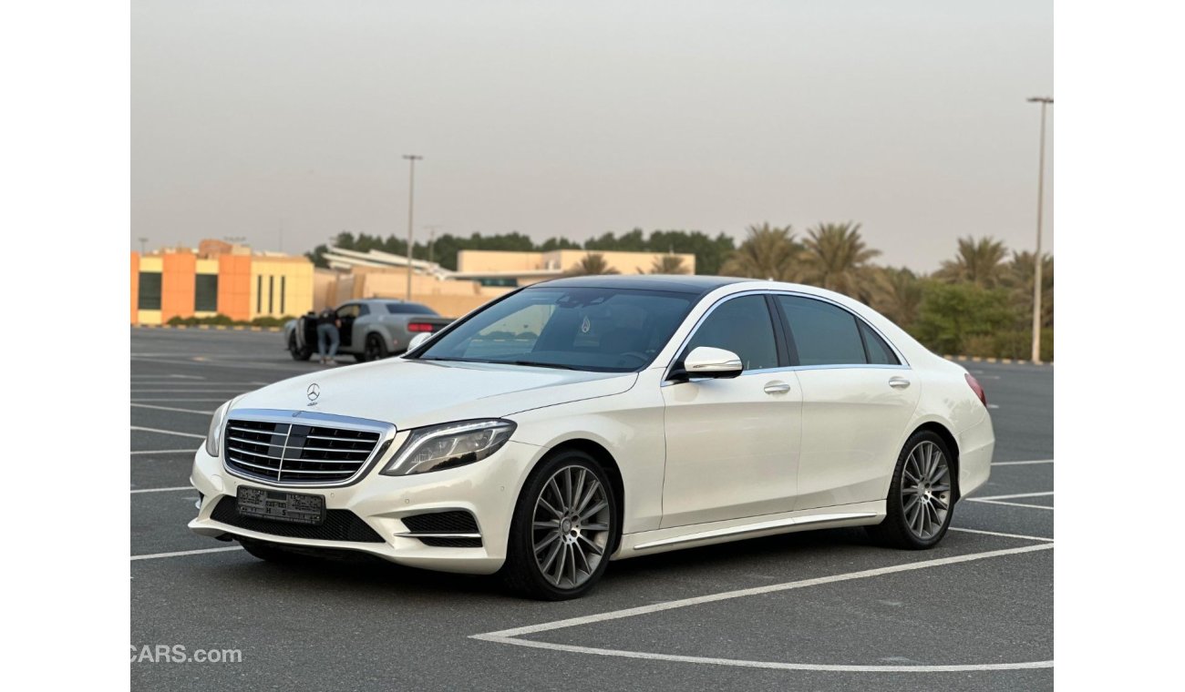Mercedes-Benz S 400 AMG Mercedes S-400 GCC 2015 (Body Kit S-500 ) perfect condition - Accident Free