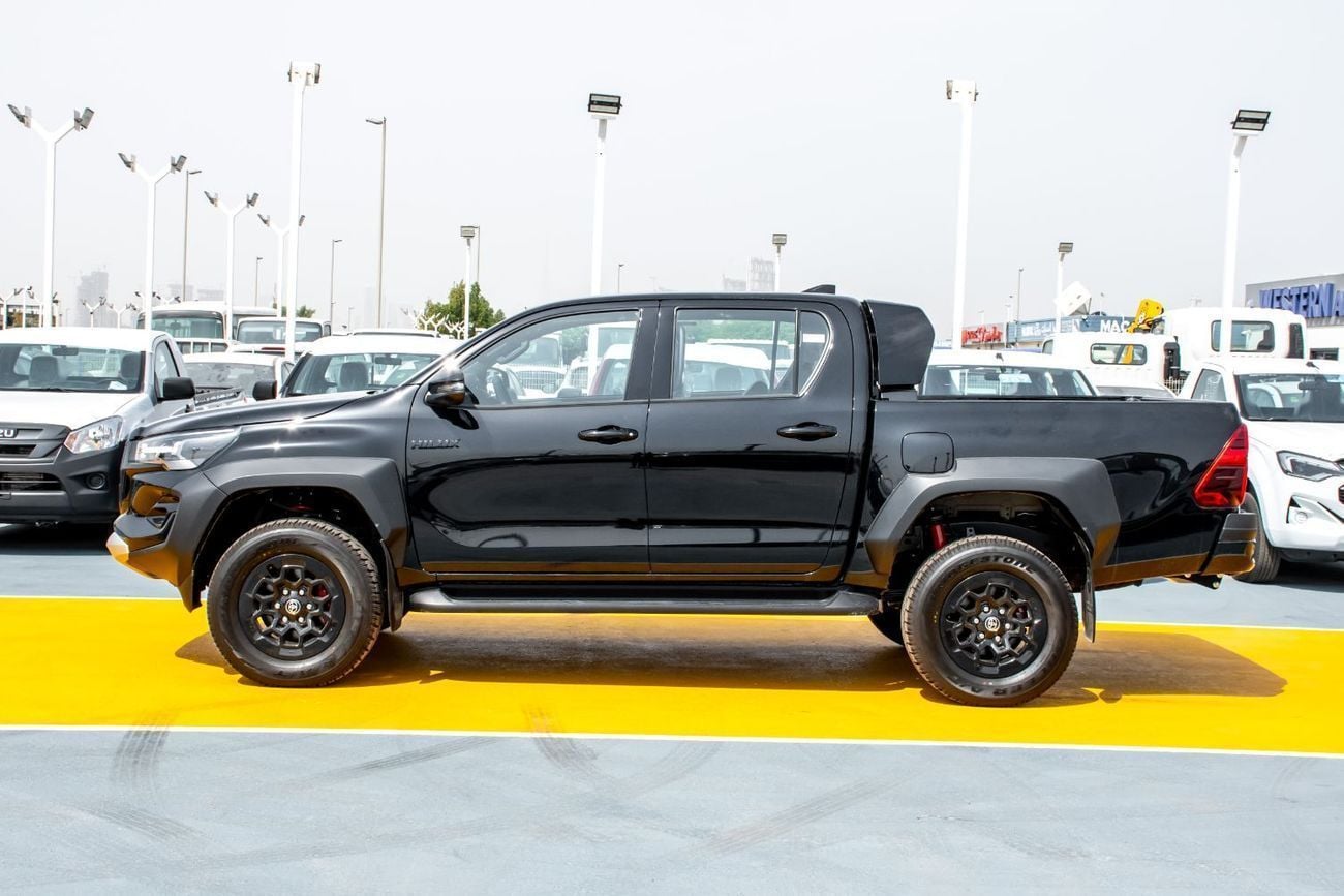 تويوتا هيلوكس تويوتا هايلوكس 2.8 جي آر سبورت 4WD ديزل – مواصفات تايلاند | جديد كلياً | للتصدير فقط