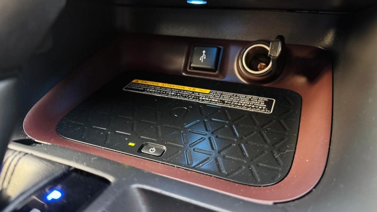 Toyota RAV4 2021 AT 2.0L PETROL | 360 VIEW CAMERA | LEATHER ELECTRIC SEATS - 3 MODES OF DRIVE | PREMIUM FEATURES